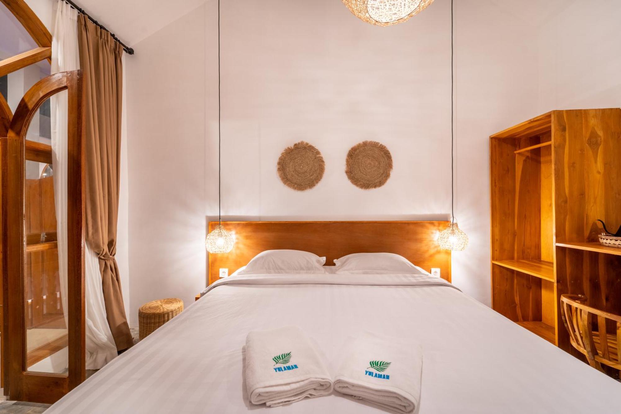 Yulaman Hotel غيلي تراوانغان الغرفة الصورة